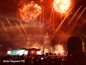 El presidente mexicano celebra a los indígenas en el aniversario de la Independencia 22