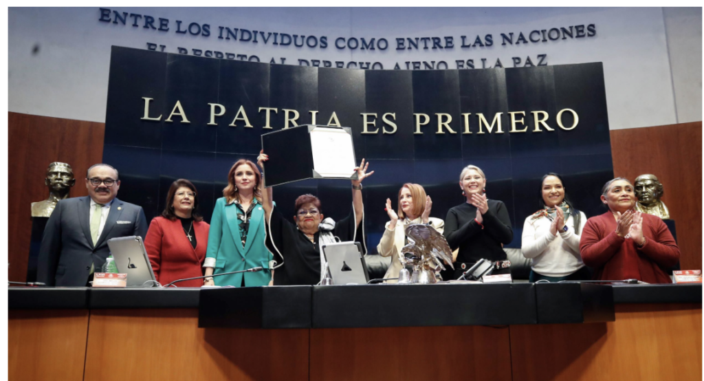 Ernestina Godoy una fiscal fuera de serie 3